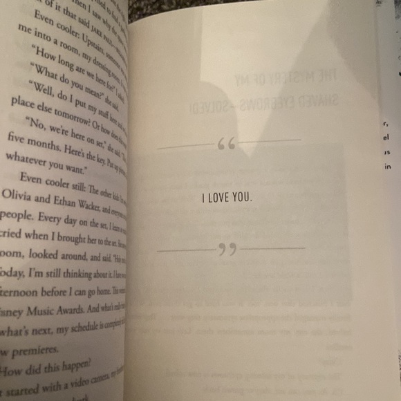 selling this new jake paul book. nothing wrong with it just not a jake pauler :) - Picture 3 of 3